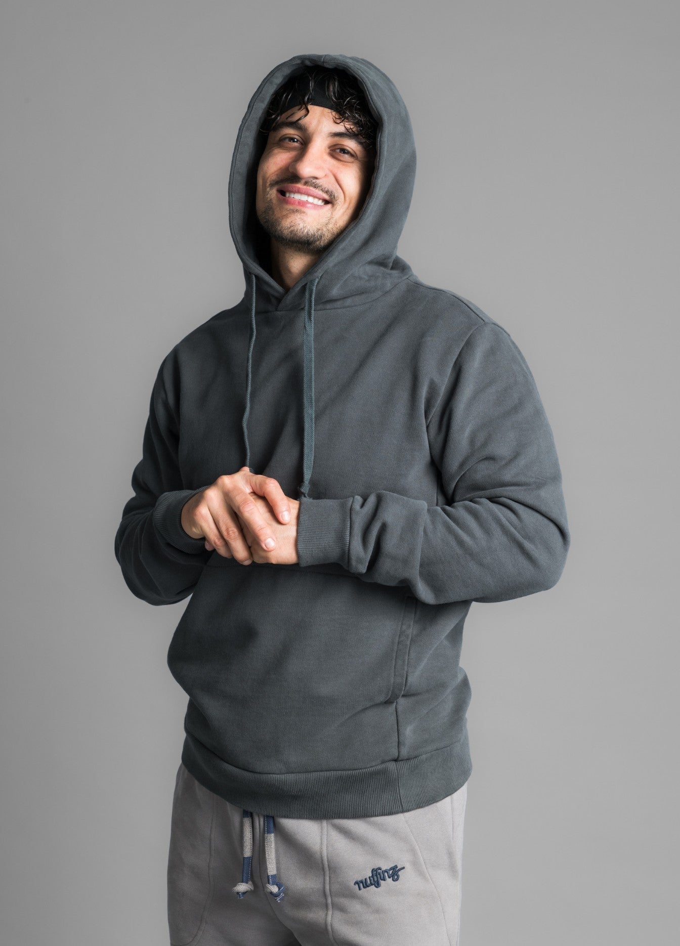 UNEXPLORED SOLID HOODIE